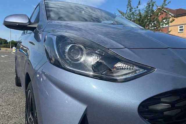 Hyundai I10 1.2 Premium Hatchback 5dr Petrol Auto Euro 6 (s/s) (79 ps)