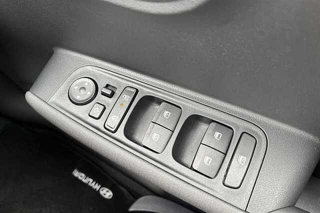 Hyundai INSTER Long Range 49kWh 02 SUV 5dr Electric Auto (115 ps)