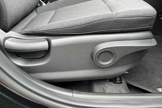 Hyundai INSTER Long Range 49kWh 02 SUV 5dr Electric Auto (115 ps)