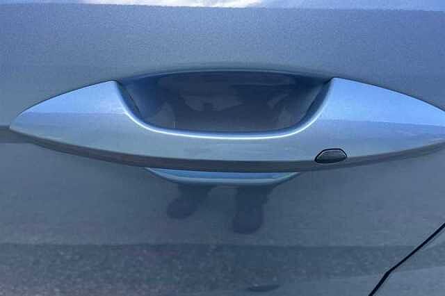 Hyundai KONA 1.6 h-GDi Ultimate SUV 5dr Petrol Hybrid DCT Euro 6 (s/s) (141 ps)
