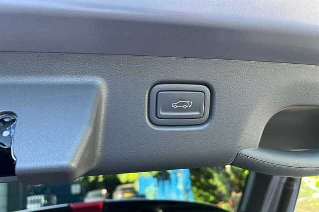 Hyundai KONA 1.6 h-GDi Ultimate SUV 5dr Petrol Hybrid DCT Euro 6 (s/s) (141 ps)