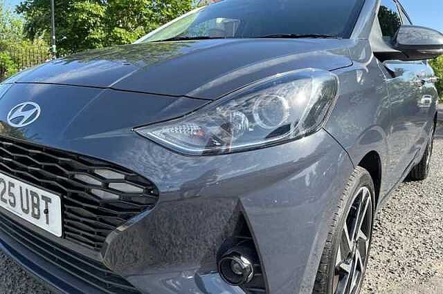 Hyundai I10 1.0 Premium Hatchback 5dr Petrol Manual Euro 6 (s/s) (63 ps)
