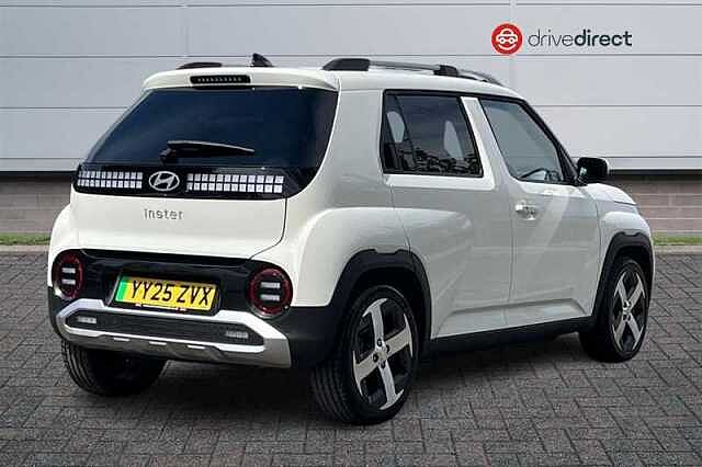 Hyundai INSTER Long Range 49kWh 02 SUV 5dr Electric Auto (115 ps) Beige