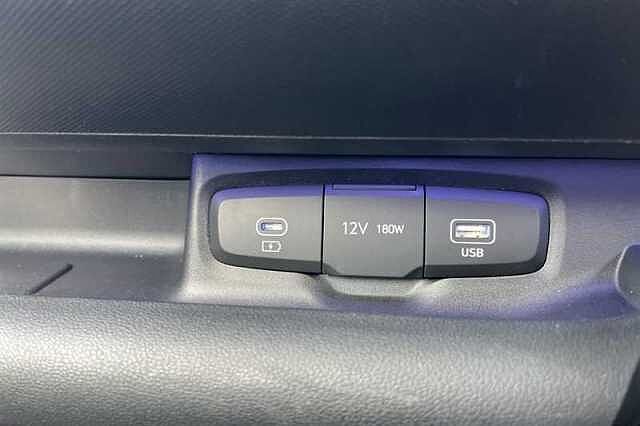 Hyundai INSTER Long Range 49kWh 02 SUV 5dr Electric Auto (115 ps) Beige