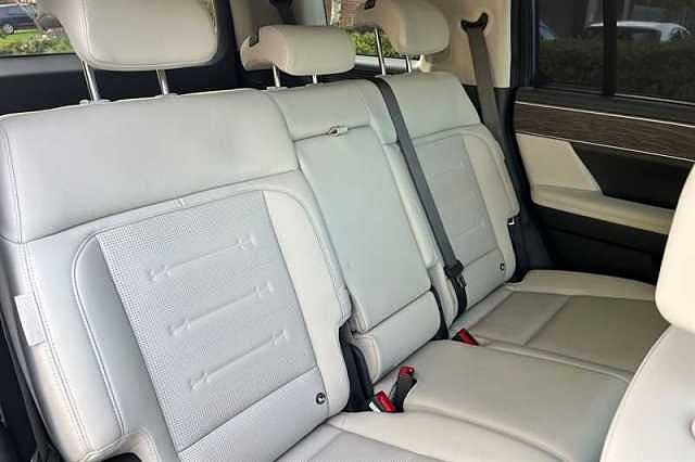 Hyundai SANTA FE 1.6T Ultimate SUV 5dr Petrol Hybrid Auto 4WD Euro 6 (s/s) (7Seat) (239 ps)