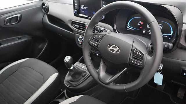 Hyundai I10 1.0 Advance Hatchback 5dr Petrol Manual Euro 6 (s/s) (63 ps) Blue