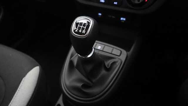 Hyundai I10 1.0 Advance Hatchback 5dr Petrol Manual Euro 6 (s/s) (63 ps) Blue