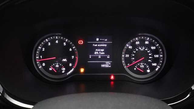 Hyundai I10 1.2 Premium Hatchback 5dr Petrol Manual Euro 6 (s/s) (84 ps) Red