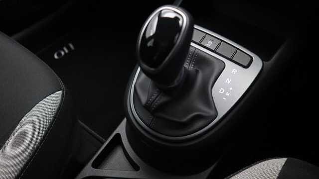 Hyundai I10 1.2 Advance Hatchback 5dr Petrol Auto Euro 6 (s/s) (79 ps) Grey