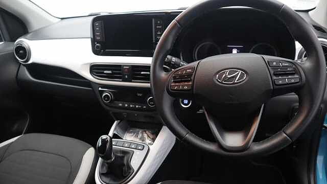 Hyundai I10 1.2 Premium Hatchback 5dr Petrol Auto Euro 6 (s/s) (84 ps) Blue