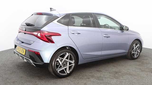 Hyundai I20 1.0 T-GDi Premium Hatchback 5dr Petrol DCT Euro 6 (s/s) (100 ps) Blue