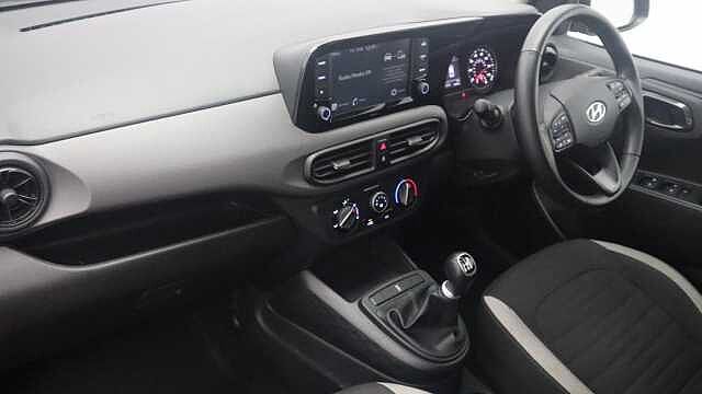 Hyundai i10 1.2 SE Connect Hatchback 5dr Petrol Manual Euro 6 (s/s) (84 ps)
