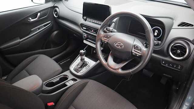 Hyundai KONA 1.6 h-GDi Premium SUV 5dr Petrol Hybrid DCT Euro 6 (s/s) (141 ps)