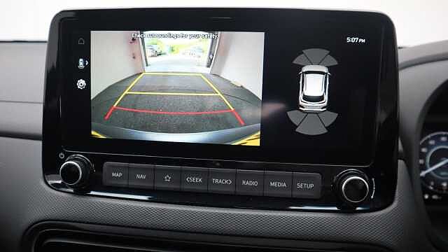 Hyundai KONA 1.6 h-GDi Premium SUV 5dr Petrol Hybrid DCT Euro 6 (s/s) (141 ps)