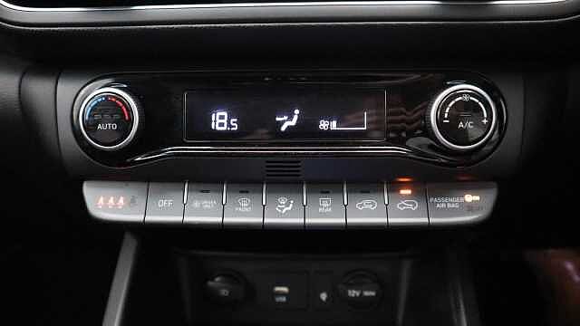 Hyundai KONA 1.6 h-GDi Premium SUV 5dr Petrol Hybrid DCT Euro 6 (s/s) (141 ps)