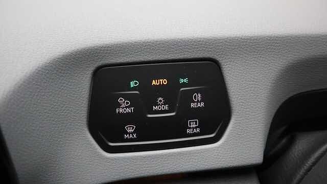 Volkswagen ID.3 Pro Performance 58kWh Family Hatchback 5dr Electric Auto (204 ps)