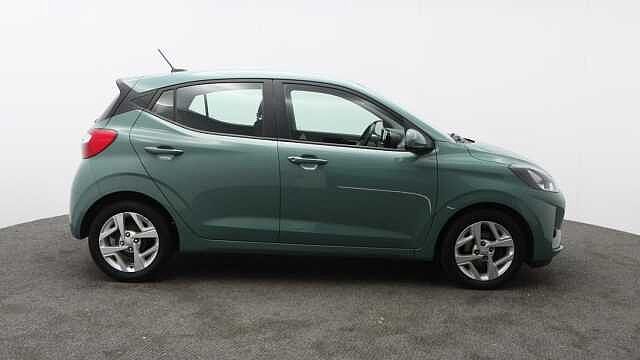 Hyundai i10 1.2 SE Connect Hatchback 5dr Petrol Manual Euro 6 (s/s) (84 ps)
