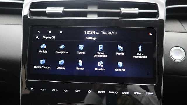 Hyundai TUCSON 1.6 h T-GDi Premium SUV 5dr Petrol Hybrid Auto Euro 6 (s/s) (230 ps) Silver