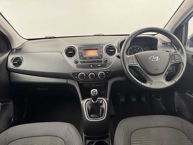 Hyundai I10 1.0 SE 5dr Blue