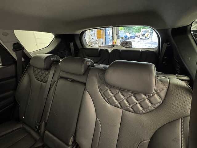Hyundai Santa Fe 1.6 TGDi Plug-in Hybrid Premium 5dr 4WD Auto
