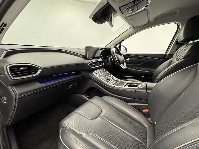 Hyundai Santa Fe 1.6 TGDi Plug-in Hybrid Premium 5dr 4WD Auto