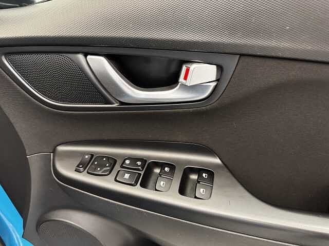Hyundai Kona 1.0 TGDi 48V MHEV SE Connect 5dr
