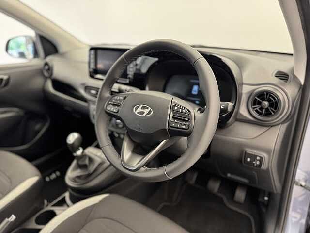 Hyundai i10 1.0 [63] Advance 5dr [Nav]