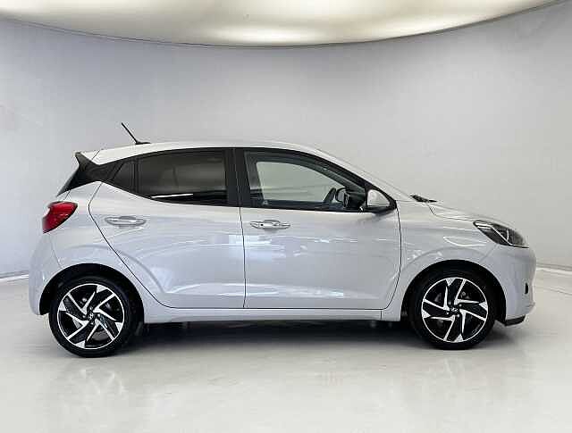 Hyundai i10 1.2 [79] Premium 5dr [Nav]