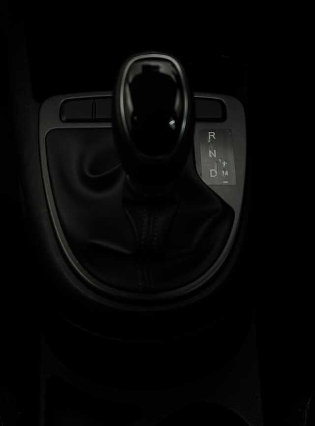 Hyundai i10 1.0 MPi SE Connect 5dr Auto