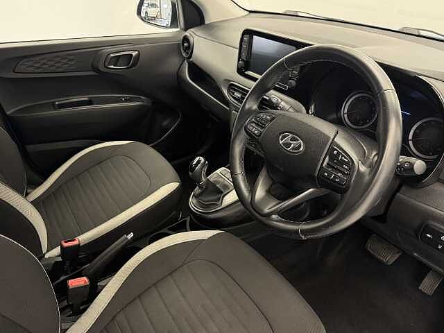 Hyundai i10 1.0 MPi SE Connect 5dr Auto