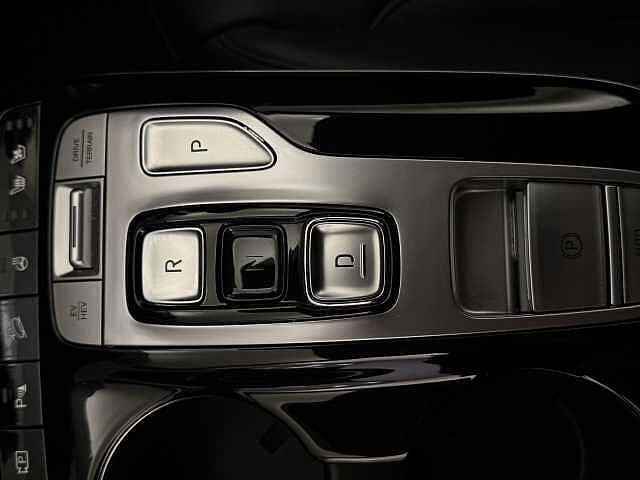 Hyundai TUCSON 1.6 TGDi Plug-in Hybrid Ultimate 5dr 4WD Auto White