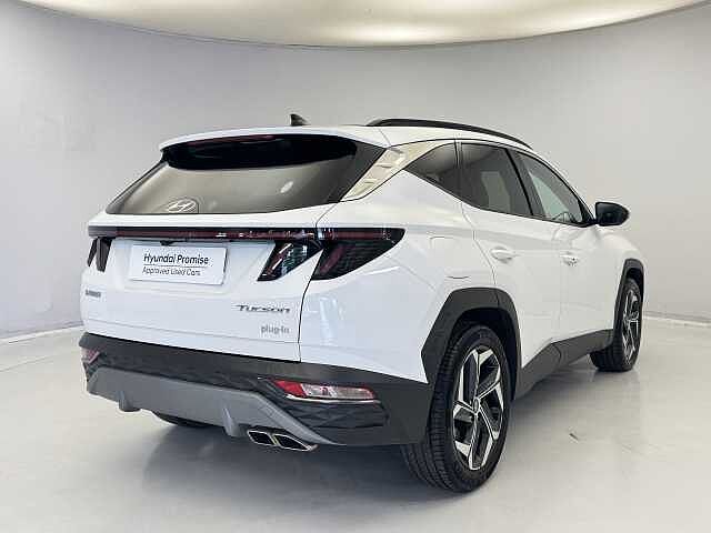 Hyundai TUCSON 1.6 TGDi Plug-in Hybrid Ultimate 5dr 4WD Auto White