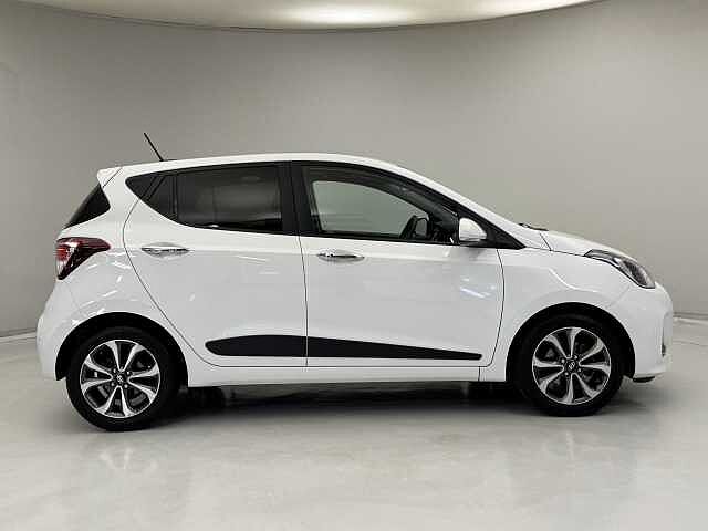 Hyundai i10 1.2 Premium SE 5dr Auto