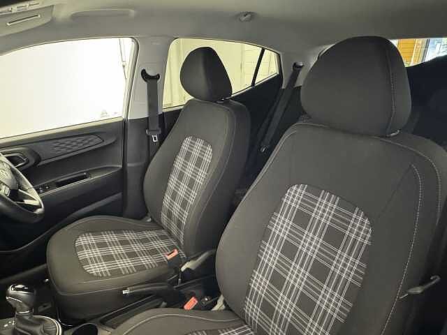 Hyundai i10 1.0 Premium 5dr Auto [Nav]