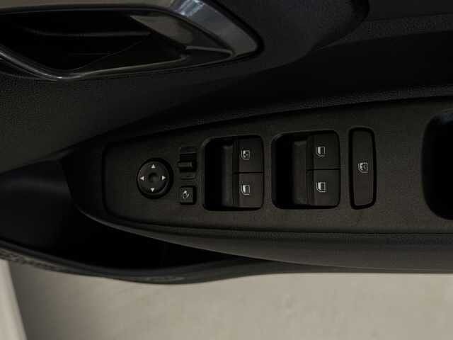 Hyundai i10 1.0 Premium 5dr Auto [Nav]