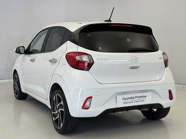 Hyundai i10 1.0 Premium 5dr Auto [Nav]