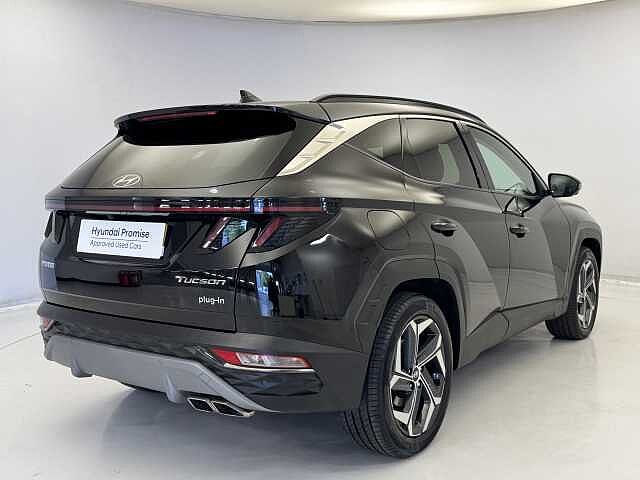 Hyundai TUCSON 1.6 TGDi Plug-in Hybrid Ultimate 5dr 4WD Auto Black