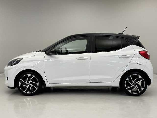 Hyundai i10 1.2 MPi Premium 5dr [Tech Pack]
