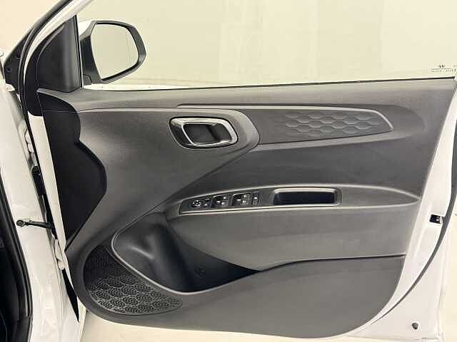 Hyundai i10 1.2 Premium 5dr