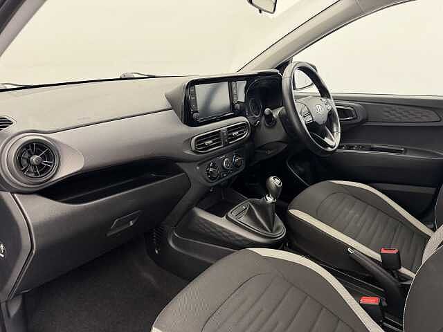 Hyundai i10 1.2 MPi SE Connect 5dr