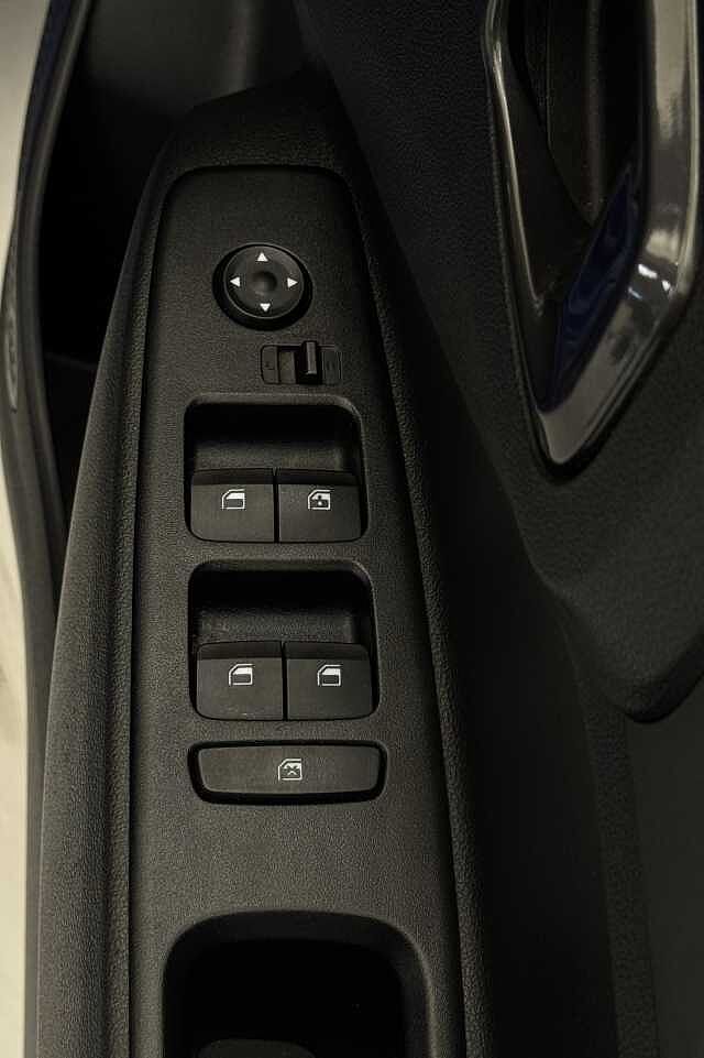 Hyundai i10 1.2 MPi SE Connect 5dr