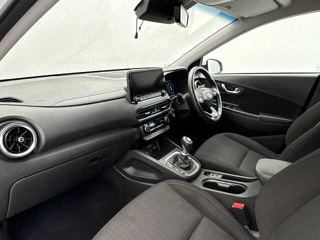 Hyundai KONA 1.0 TGDi 48V MHEV Premium 5dr White