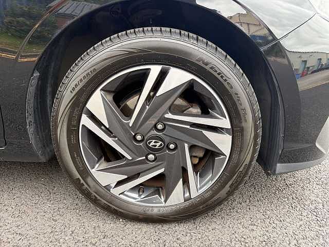 Hyundai I20 1.0T GDi 48V MHD SE Connect 5dr DCT Black