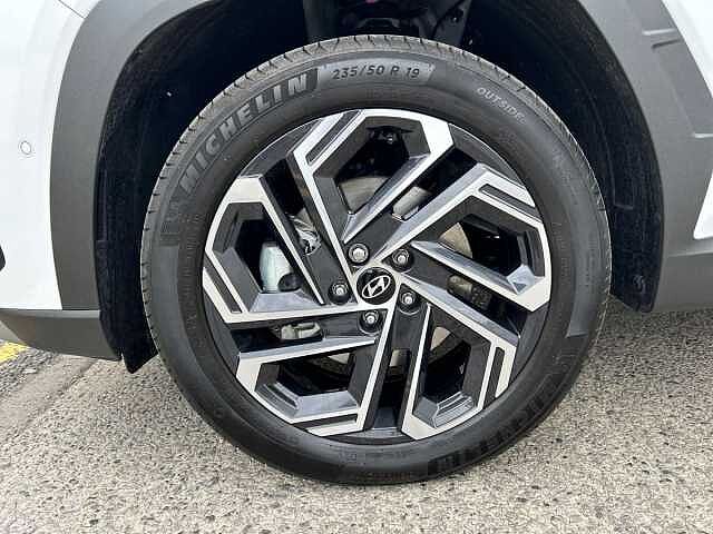 Hyundai Tucson 1.6T 239 Hybrid Ultimate 5dr Auto