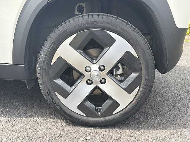 Hyundai INSTER 85kW 02 49kWh 5dr Auto Beige