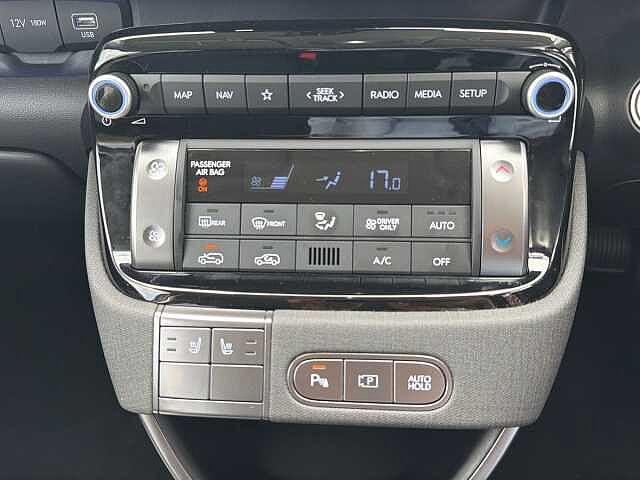 Hyundai INSTER 85kW 02 49kWh 5dr Auto Beige