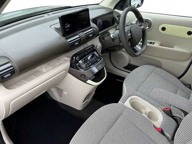 Hyundai INSTER 85kW 02 49kWh 5dr Auto Green
