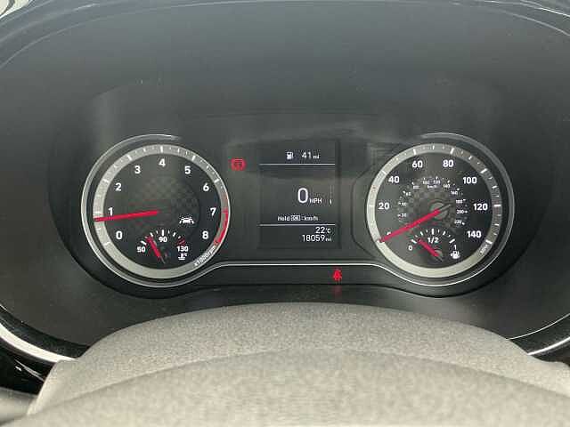 Hyundai i10 1.0 MPi SE Connect 5dr