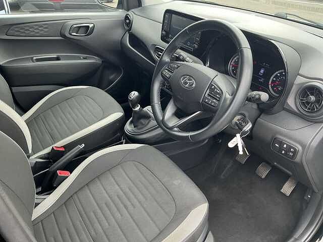 Hyundai i10 1.0 MPi SE Connect 5dr