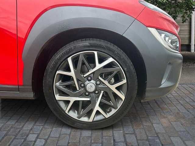 Hyundai KONA 1.6 h-GDi Ultimate SUV 5dr Petrol Hybrid DCT Euro 6 (s/s) (141 ps)